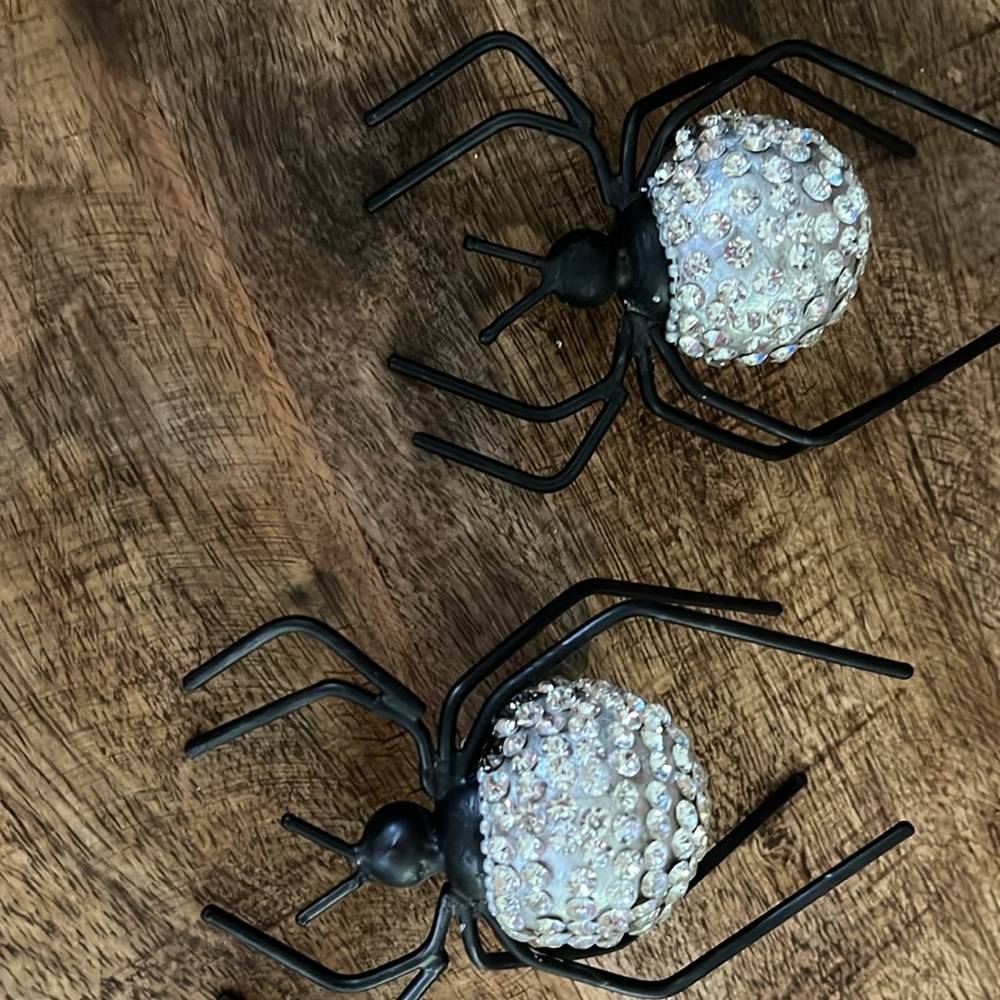 Christian Siriano bedazzled silver spiders set of 12 fun for Halloween nwt